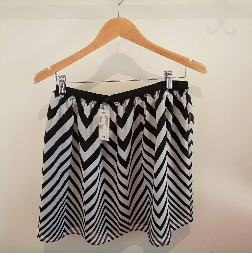 American Eagle skirt